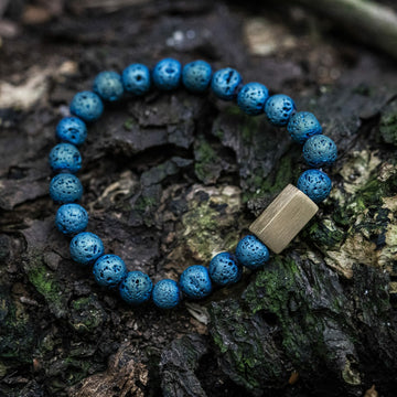 Spannungs-Steinarmband „Electrolated Lava“.