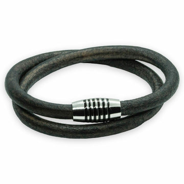 Doppeltes rundes schwarzes 6-mm-Lederarmband