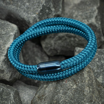 Blauwe armbanden