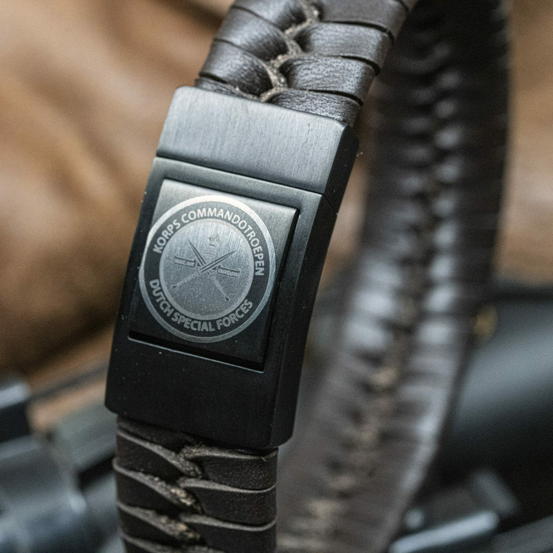 Luxury Logo bracelet: Command troops Army / Police / Royal Netherlands Marechaussee / Soldiers remembrance bracelet