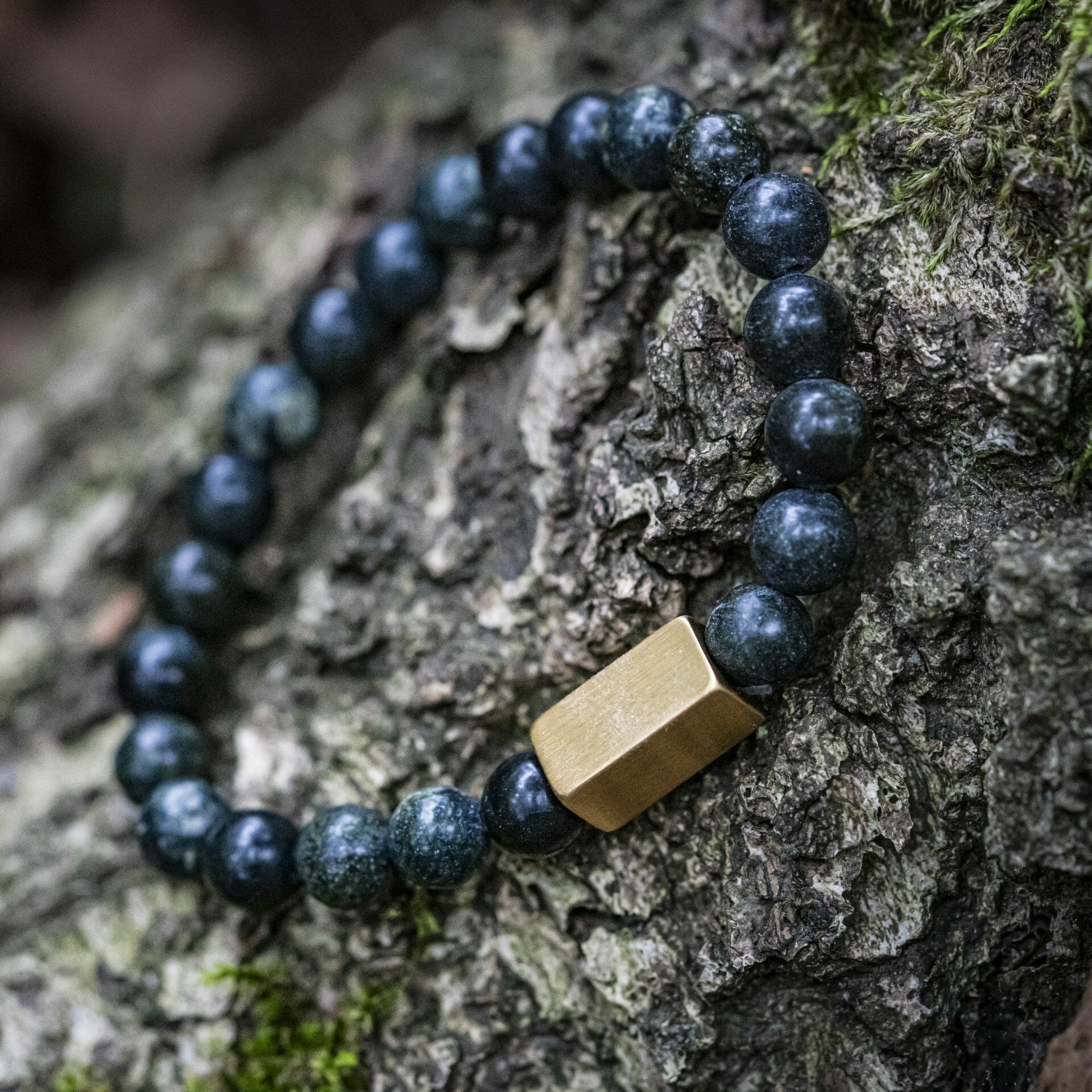 Green Sparrows Agate - Beaded Bracelet