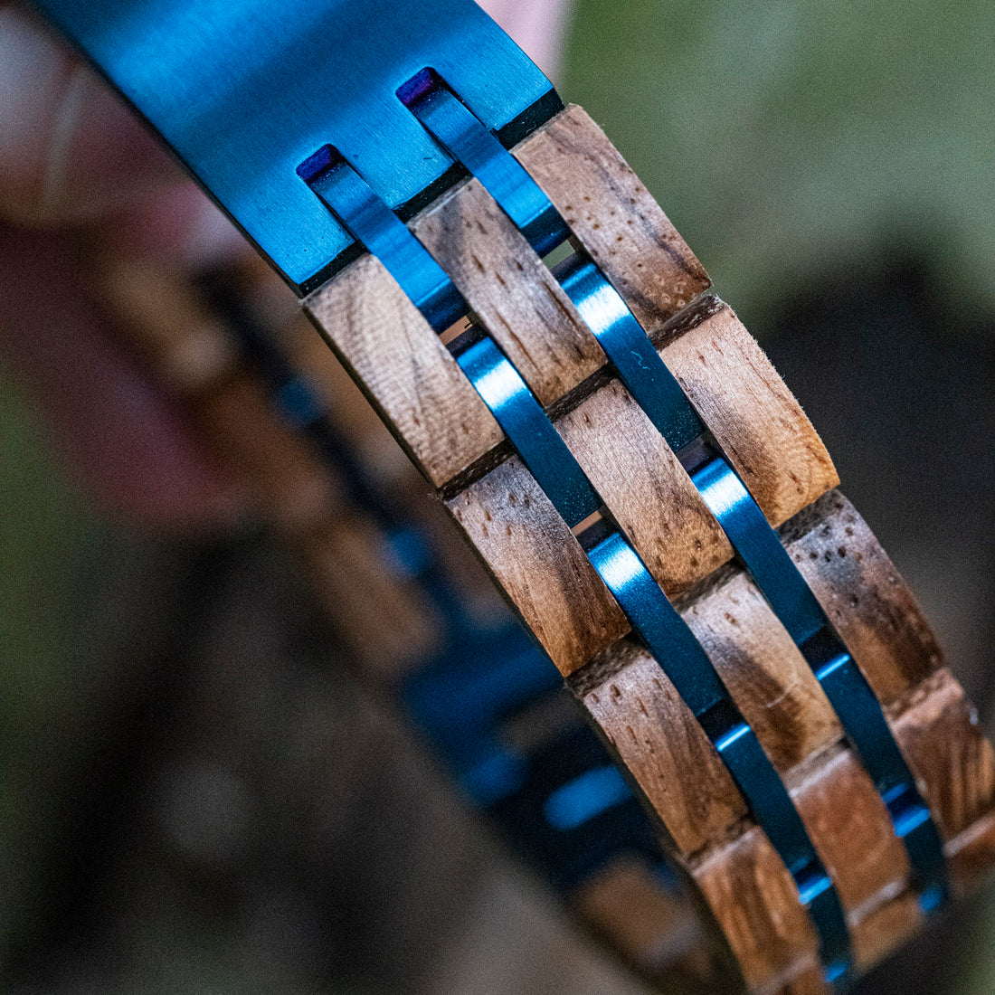 Blaues TIMBERWOOD (Zebrano / Blau) - Holzarmband